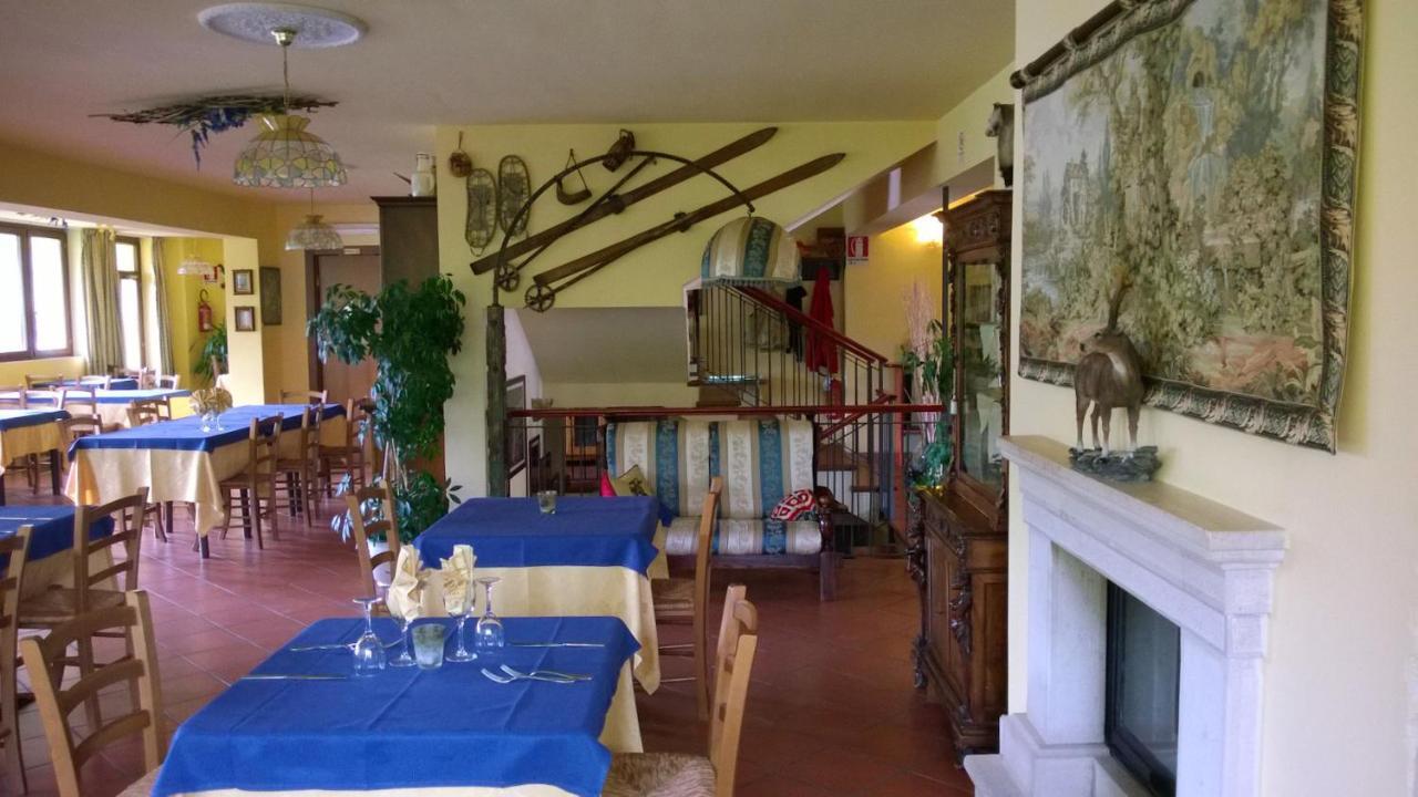 Hotel Valle Dell' Oro 페스카세롤리 외부 사진