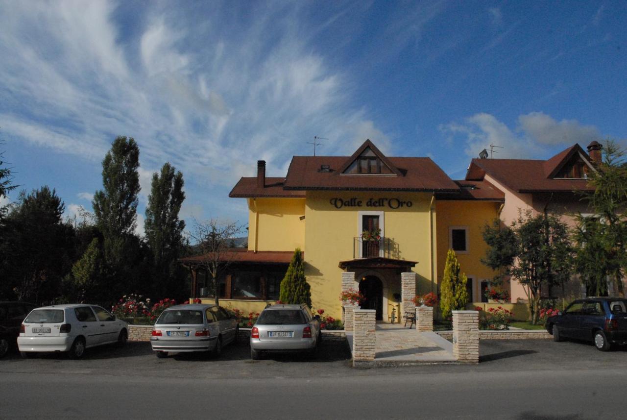 Hotel Valle Dell' Oro 페스카세롤리 외부 사진